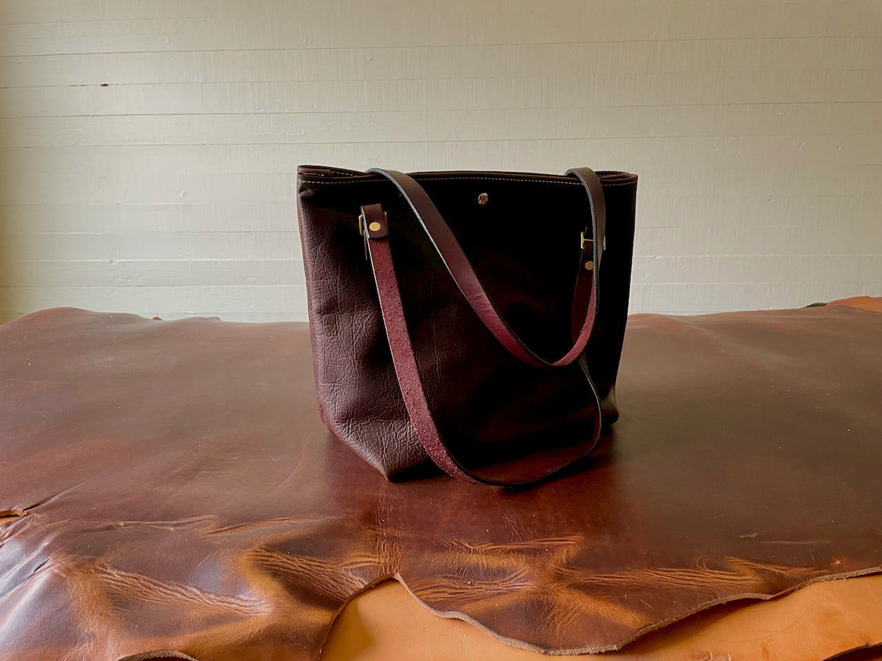 Tote #5011 | DARK BROWN | MEDIUM